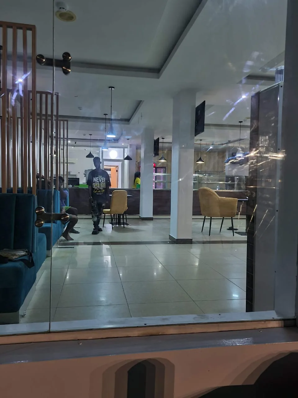 Curtlerys Lekki